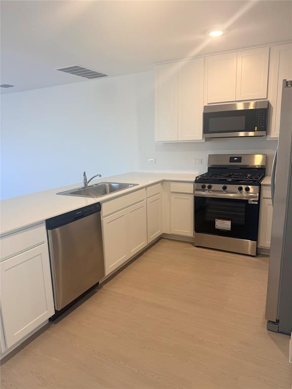 609 Breeds Hl Road Little Elm, TX 75068 - Photo 5 of 20