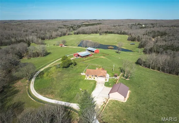 $1,500,000 | 3773 Blocks Branch Road, Owensville, MO 65066