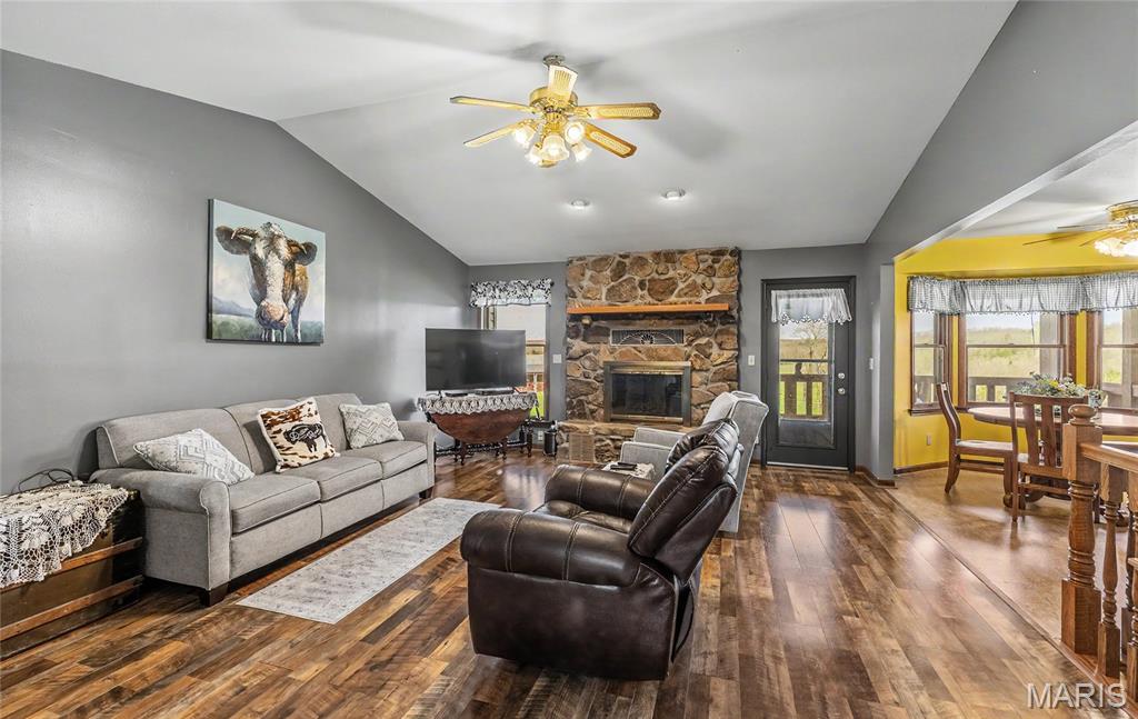 3773 Blocks Branch Road Owensville, MO 65066 - Photo 6 of 77