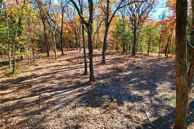 $98,640 | 10 Mm Highway, Warsaw, MO 65355