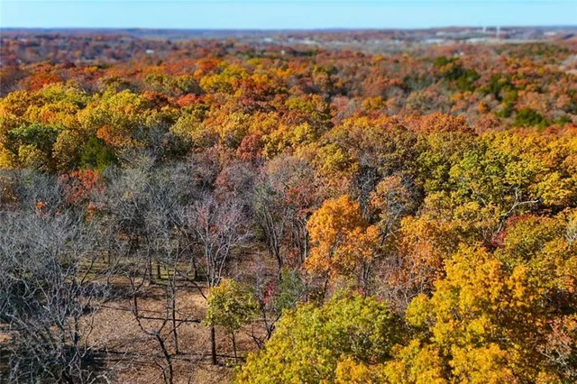 $98,640 | 10 Mm Highway, Warsaw, MO 65355