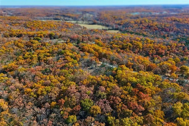 $98,640 | 10 Mm Highway, Warsaw, MO 65355