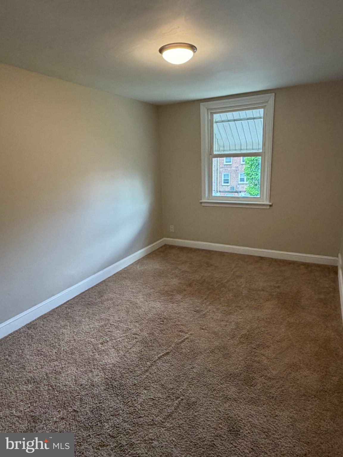 1034 Cedarwood Road Glenolden, PA 19036 - Photo 20 of 26 Bright and inviting blank canvas room.