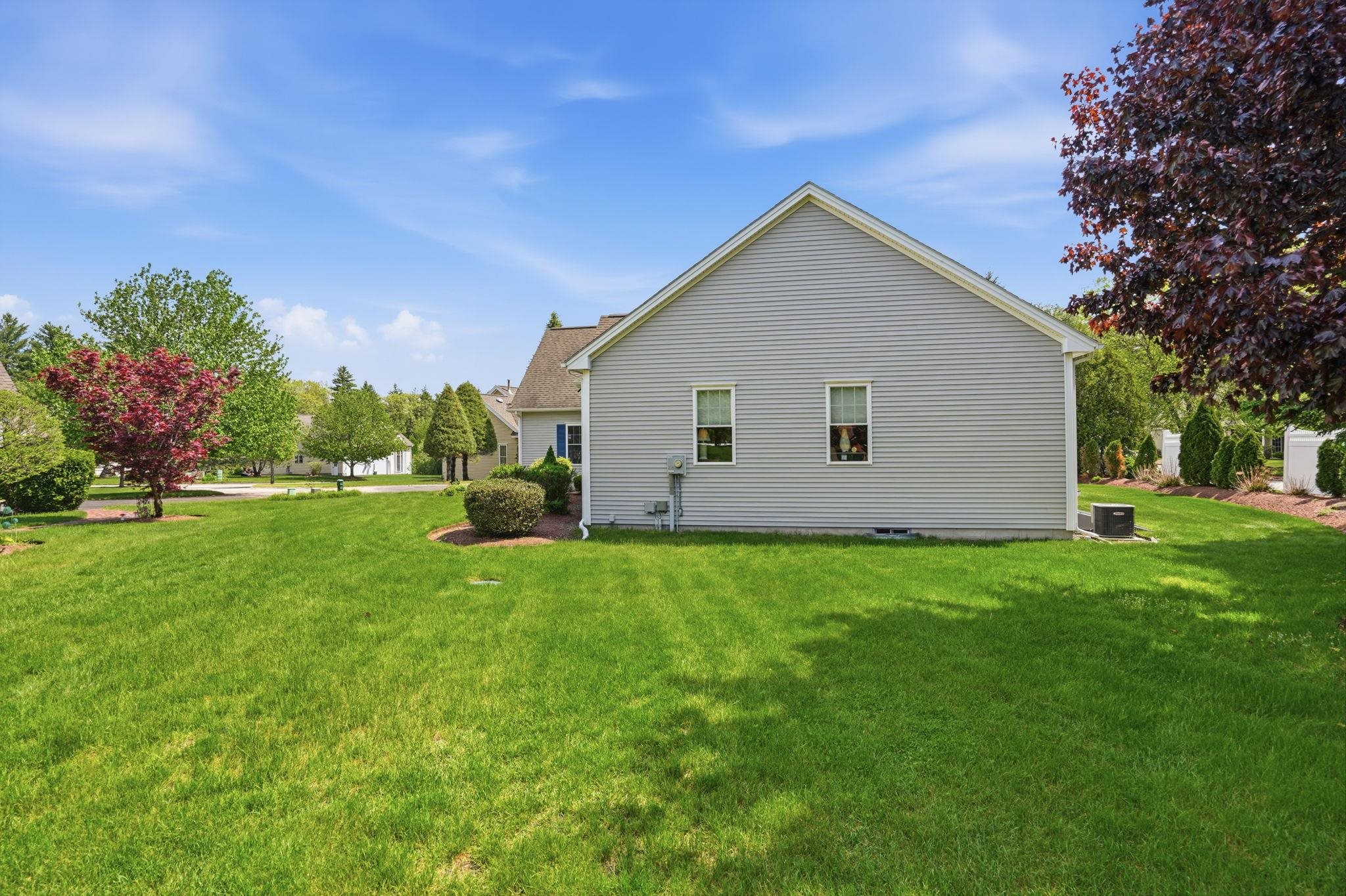 6 Appleton Way, Unit 3 Amherst, NH 03031 - Photo 3 of 41