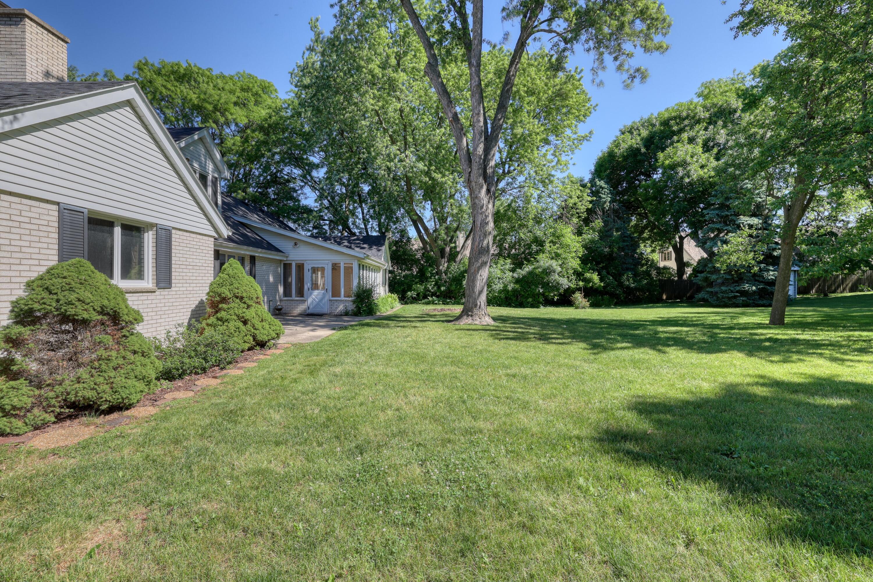 3910 Fresno Road Brookfield, WI 53045 - Photo 41 of 47 Back