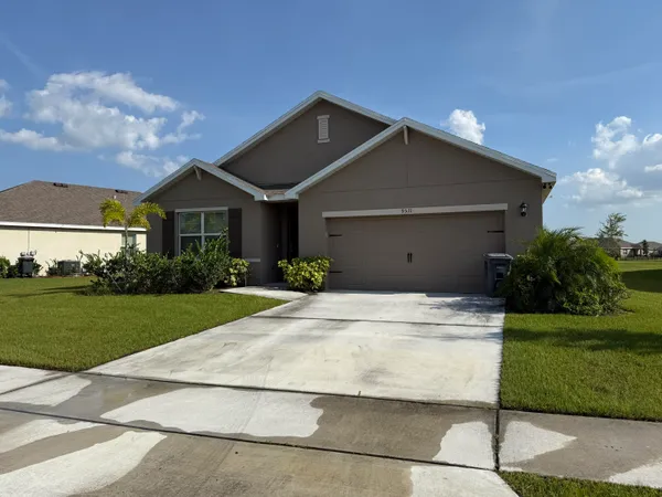 $2,575 | 9511 Potomac Drive, Fort Pierce, FL 34945