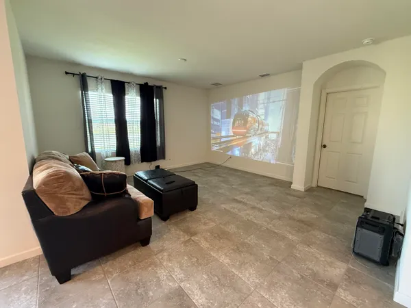 $2,575 | 9511 Potomac Drive, Fort Pierce, FL 34945