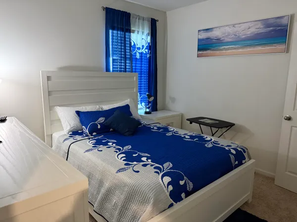 $2,575 | 9511 Potomac Drive, Fort Pierce, FL 34945