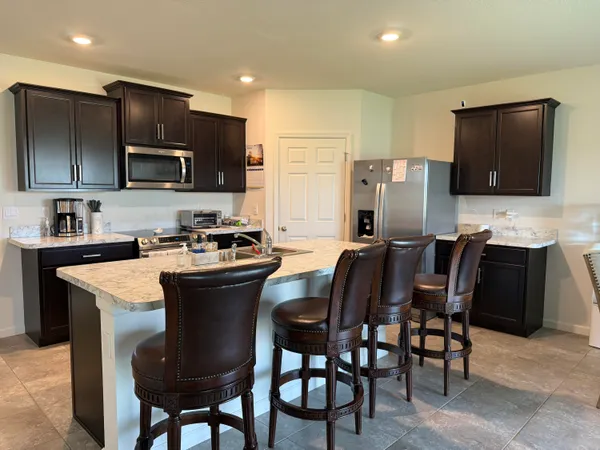 $2,575 | 9511 Potomac Drive, Fort Pierce, FL 34945