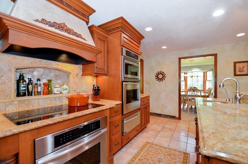 1029 Walnut Plain Road Rochester, MA 02770 - Photo 12 of 40
