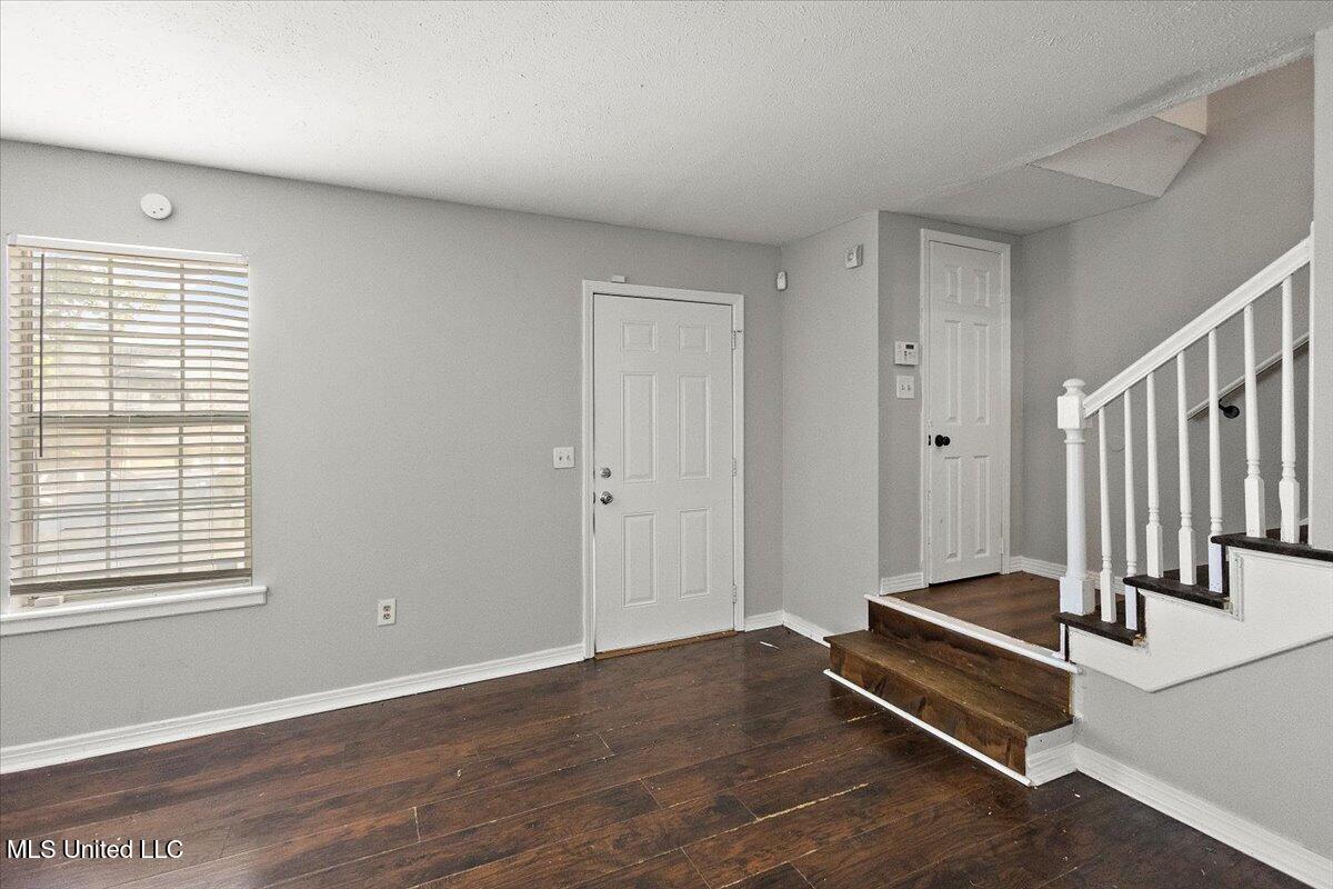 1101-1102 Jamestown Way, Unit 1 & 2 Jackson, MS 39211 - Photo 5 of 27 20-3HTP0941