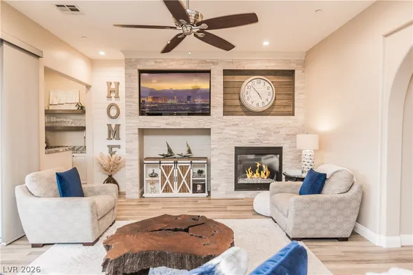 $4,800 | 5 Villa Ferrari Court, Henderson, NV 89011