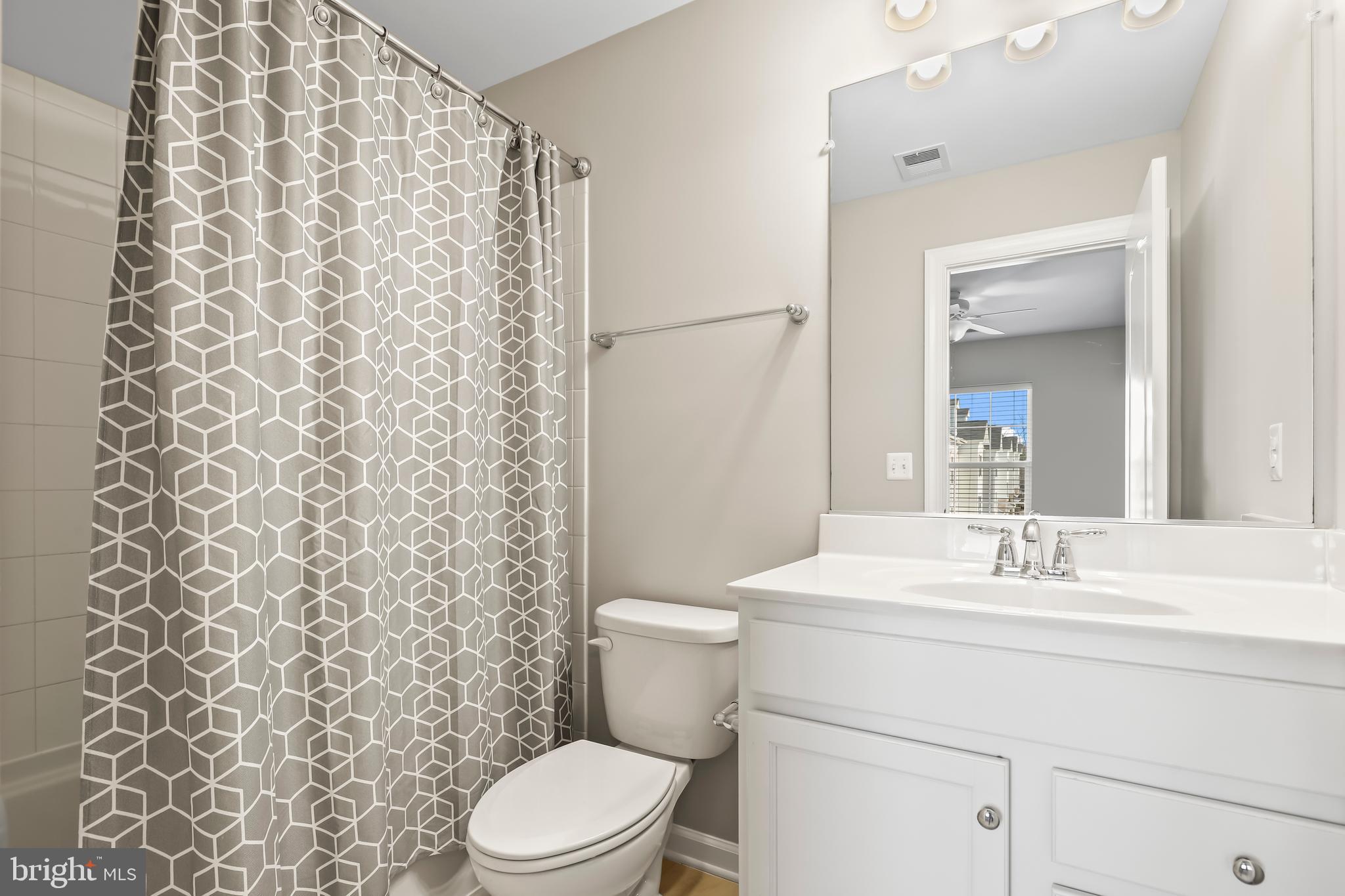 7400 Riding Meadow Way Manassas, VA 20111 - Photo 21 of 33 Gallery Image 21