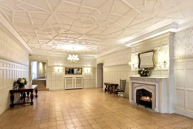 $190,000 | 3875 Waldo Avenue, Unit 6K | Fieldston