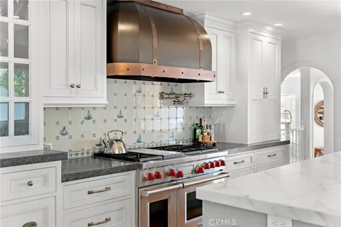 $8,500,000 | 320 Emerald Bay, Laguna Beach, CA 92651