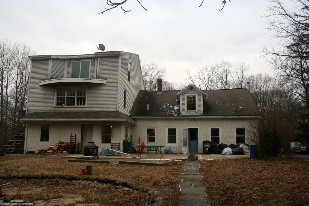 156 Chestnut Hill Road Millville, MA 01529 - Photo 2 of 18 Gallery Image 2
