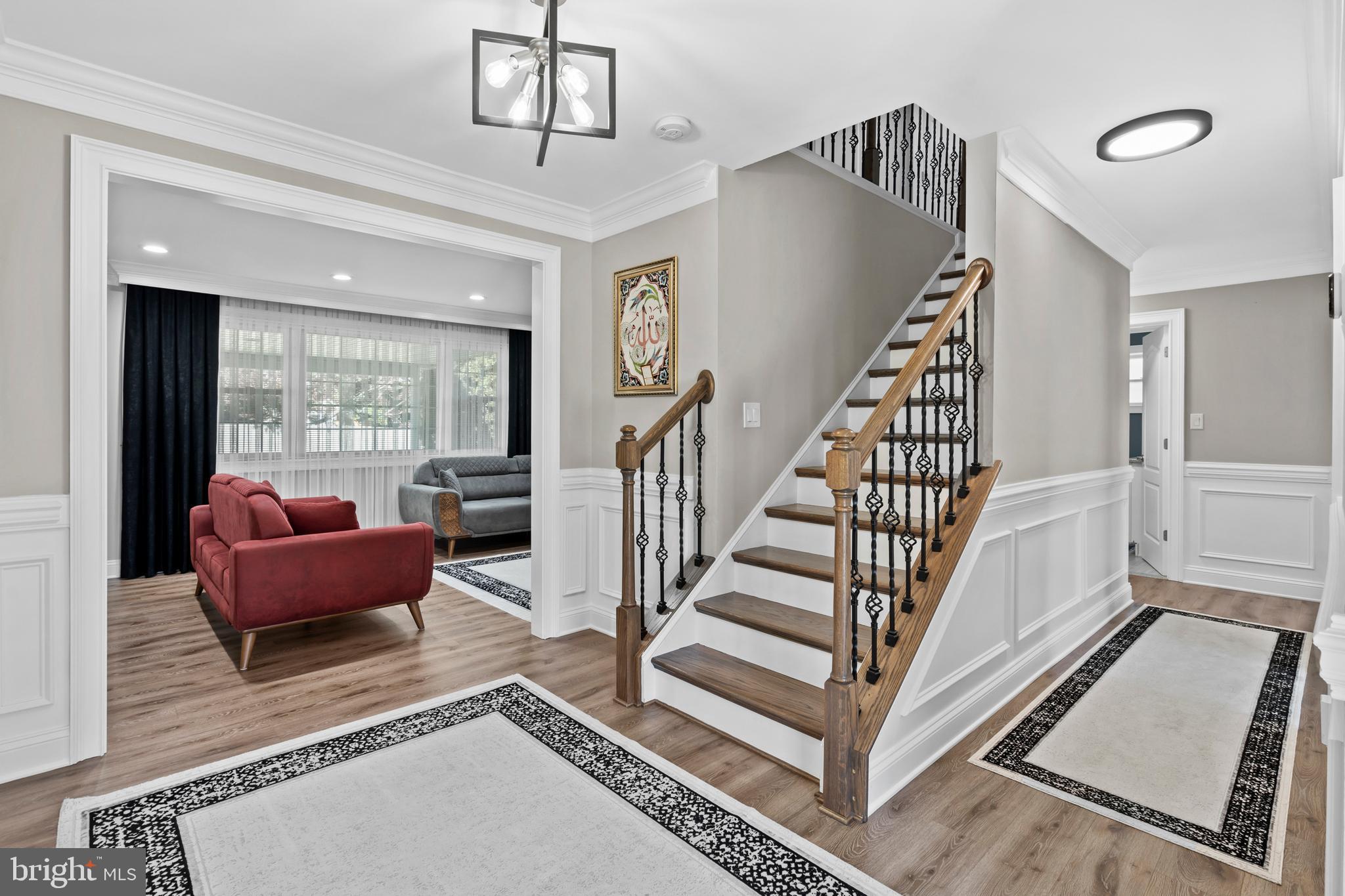 57 Rust Hill Road Levittown, PA 19056 - Photo 5 of 39