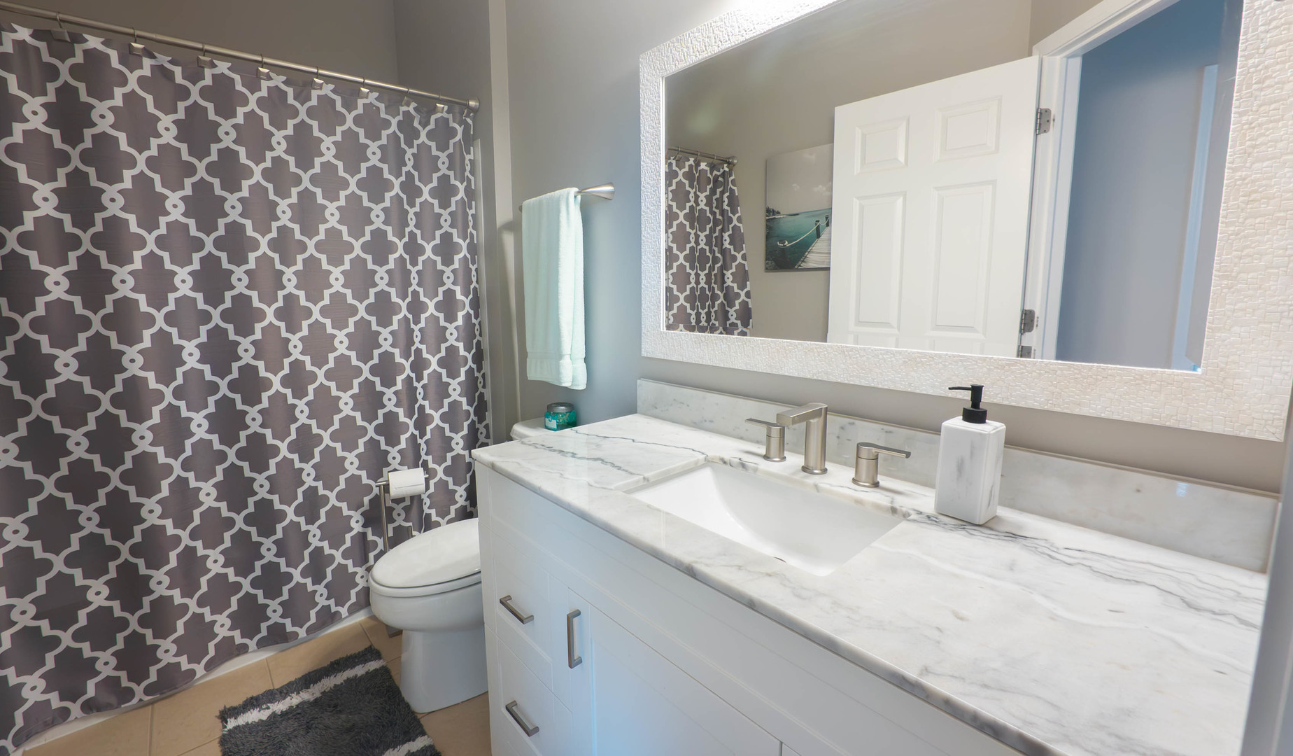 421 Post Oak Circle West Chicago, IL 60185 - Photo 12 of 22 a bathroom with a sink toilet and shower