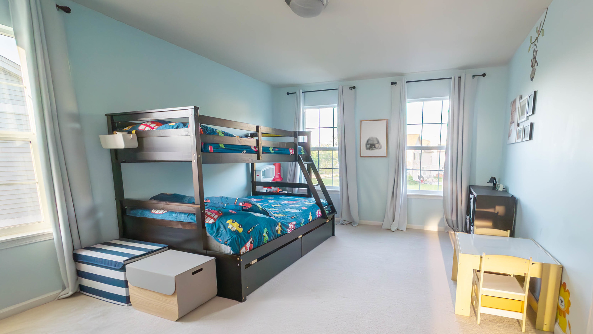 421 Post Oak Circle West Chicago, IL 60185 - Photo 14 of 22 a bedroom with furniture and a window