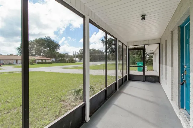 $1,800 | 402 Century Avenue, Fruitland Park, FL 34731