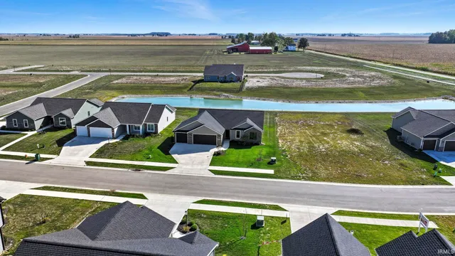 $349,900 | 22238 Travertine Run, Woodburn, IN 46797