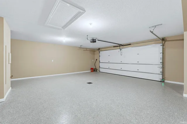 $349,900 | 22238 Travertine Run, Woodburn, IN 46797