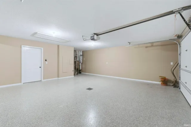 $349,900 | 22238 Travertine Run, Woodburn, IN 46797