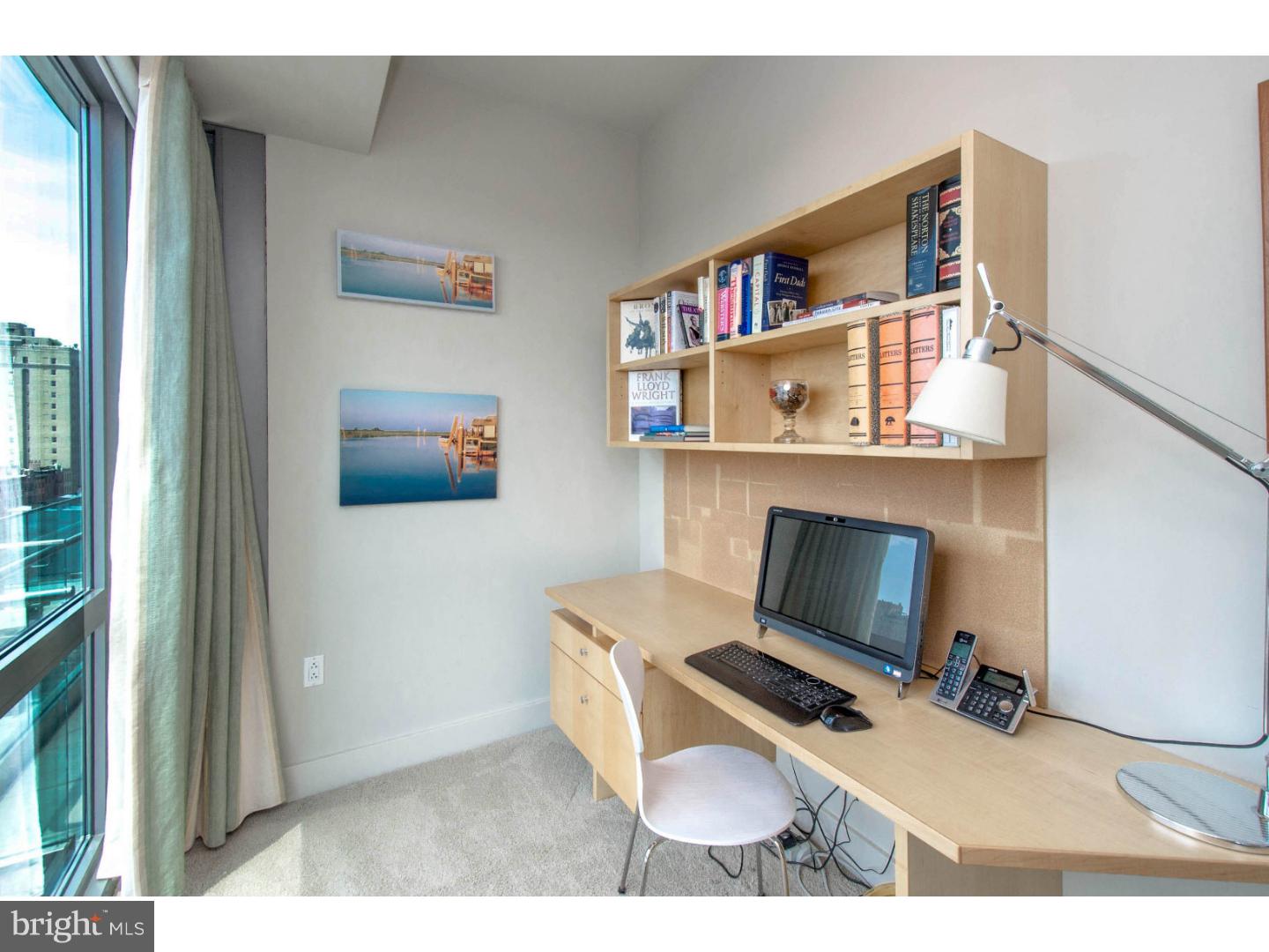 1706 Rittenhouse Square, Unit 701 Philadelphia, PA 19103 - Photo 16 of 23 Office / Study