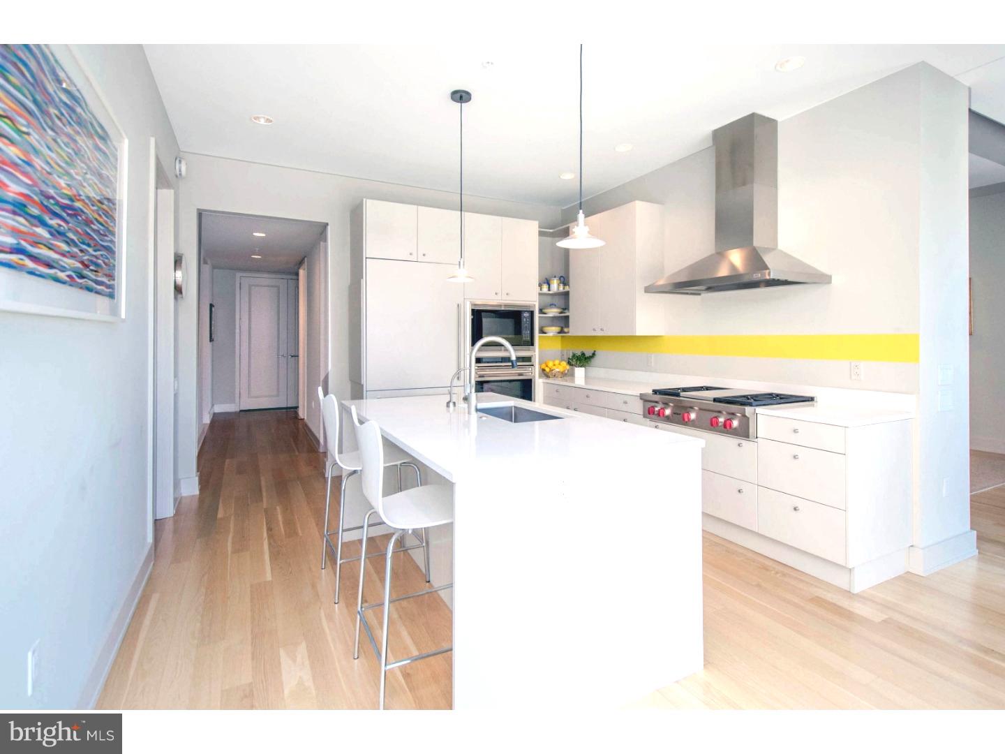 1706 Rittenhouse Square, Unit 701 Philadelphia, PA 19103 - Photo 9 of 23 Kitchen