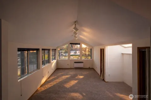 $695,000 | 847 Argyle Avenue, Friday Harbor, WA 98250