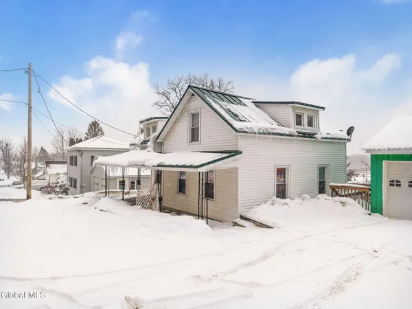 $275,000 | 6071 Highway 10, Cobleskill, NY 12043