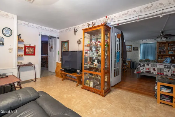 $275,000 | 6071 Highway 10, Cobleskill, NY 12043