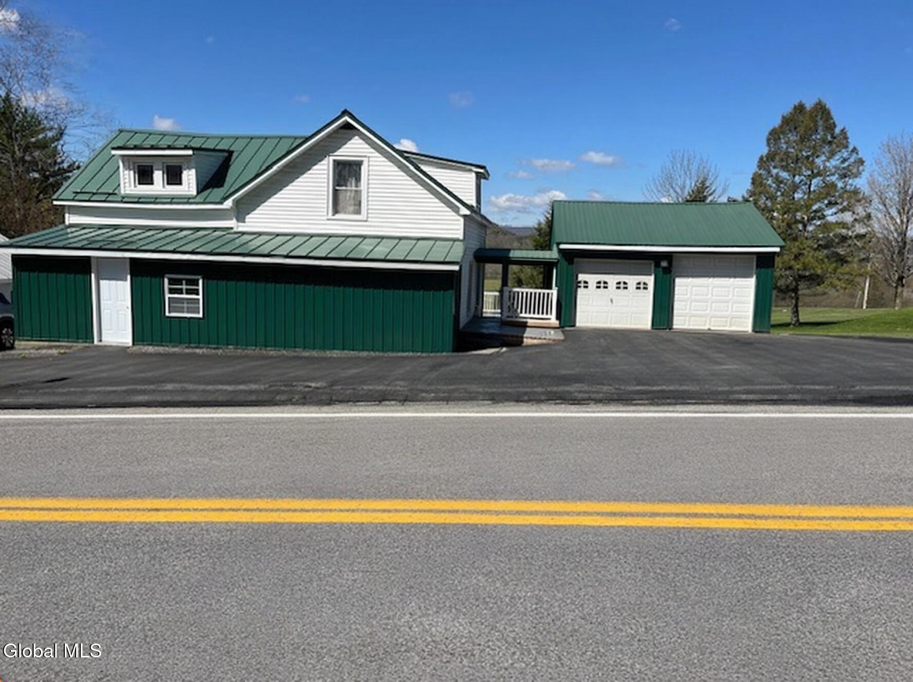 6071 Highway 10 Cobleskill, NY 12043 - Photo 9 of 40 image_no shadow