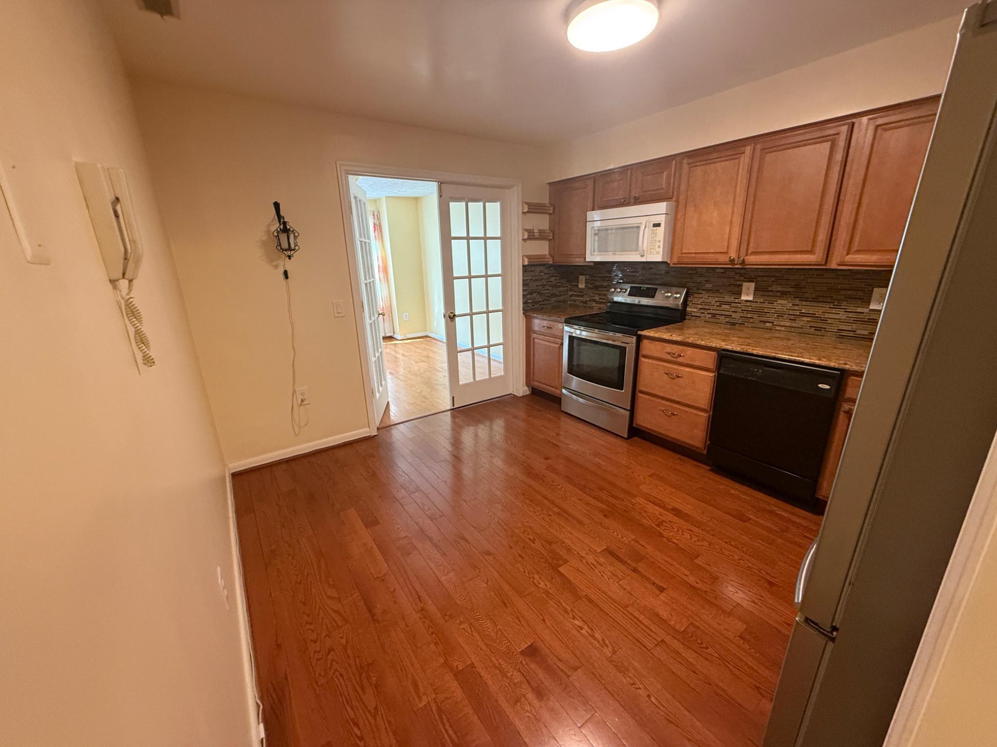2101 Woodbox Lane, Unit B Baltimore, MD 21209 - Photo 7 of 21 Kitchen