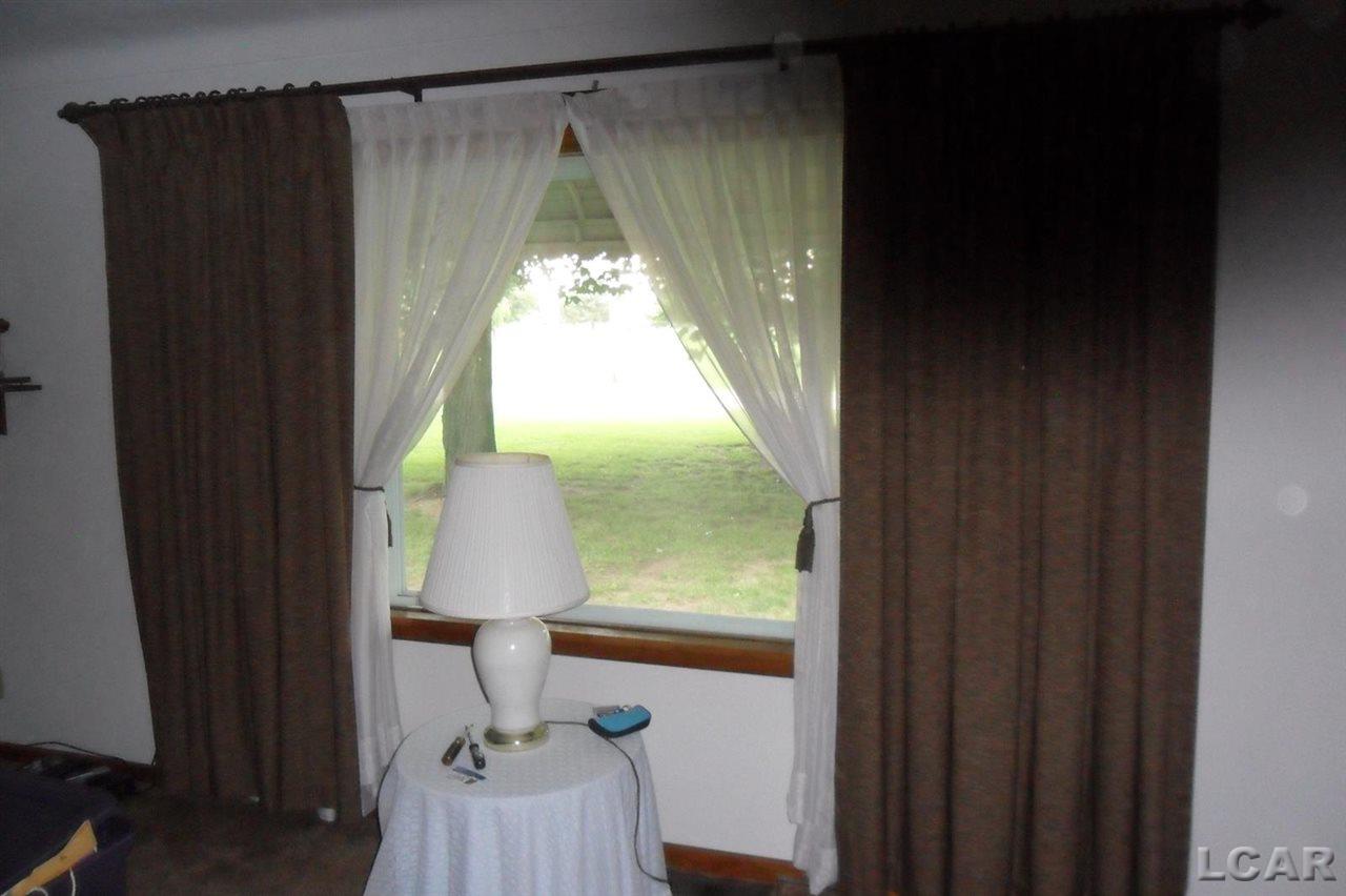 2917 Airport Road Adrian, MI 49221 - Photo 11 of 31 31254051-10.JPG