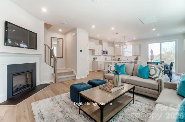 $379,990 | 6006 Mallow Crossing Lane, Charlotte, NC 28213