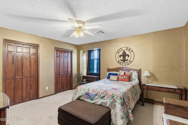 $2,500 | 104 Tallowood Circle, Lafayette, LA 70508