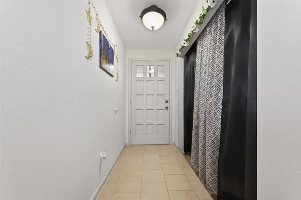 $2,000 | 10423 Permian Drive, Sugar Land, TX 77498