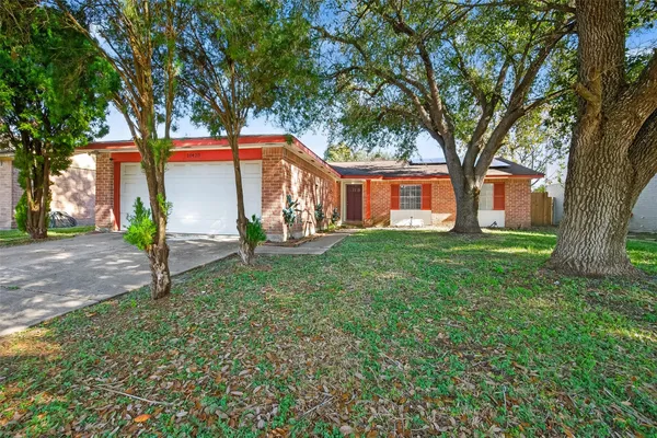 $2,000 | 10423 Permian Drive, Sugar Land, TX 77498