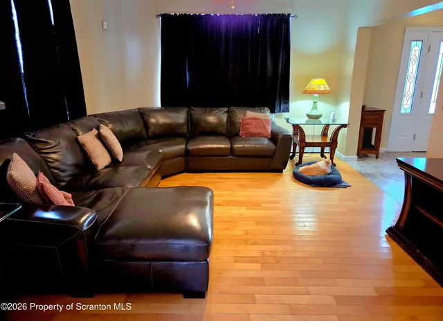 $318,900 | 102 South Irving Avenue, Scranton, PA 18505