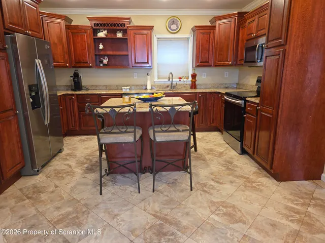 $318,900 | 102 South Irving Avenue, Scranton, PA 18505