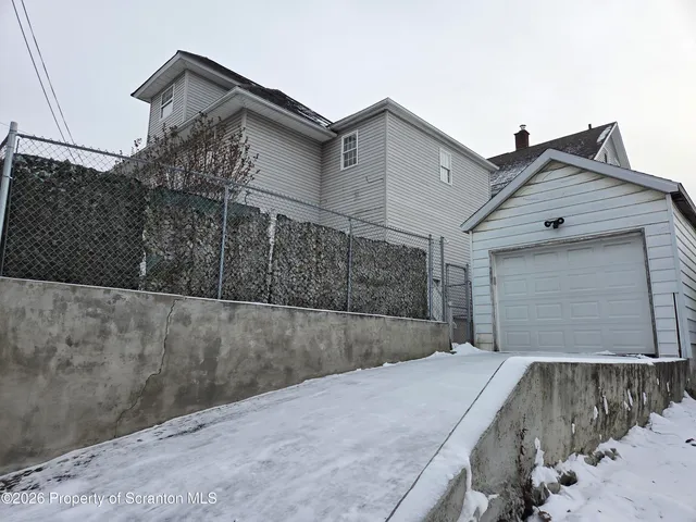 $318,900 | 102 South Irving Avenue, Scranton, PA 18505