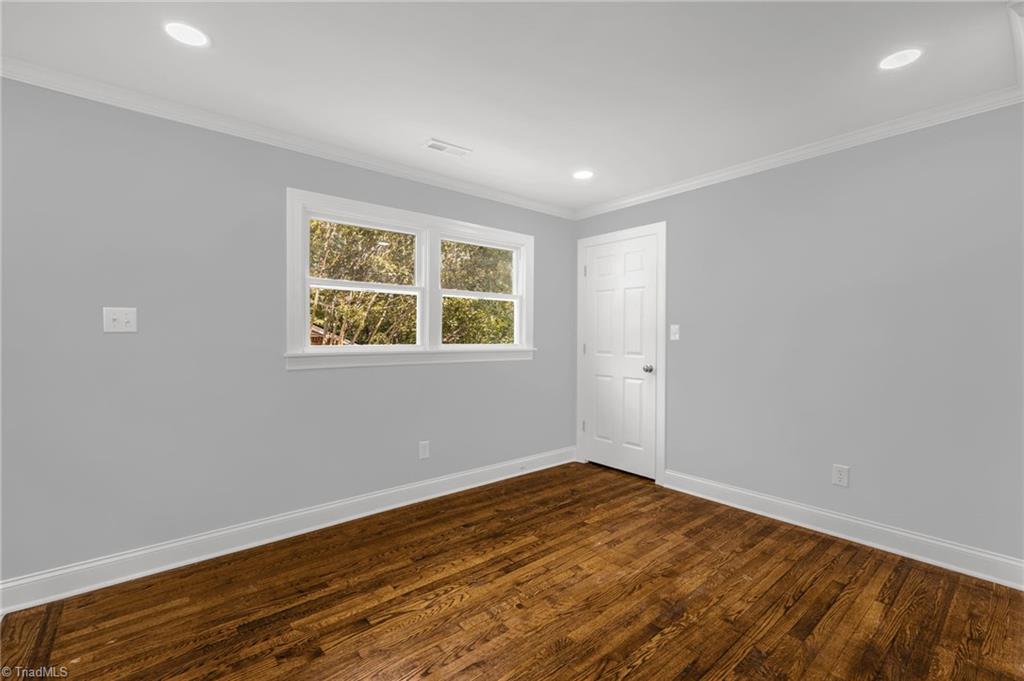 2434 New Walkertown Road Winston-Salem, NC 27101 - Photo 15 of 36