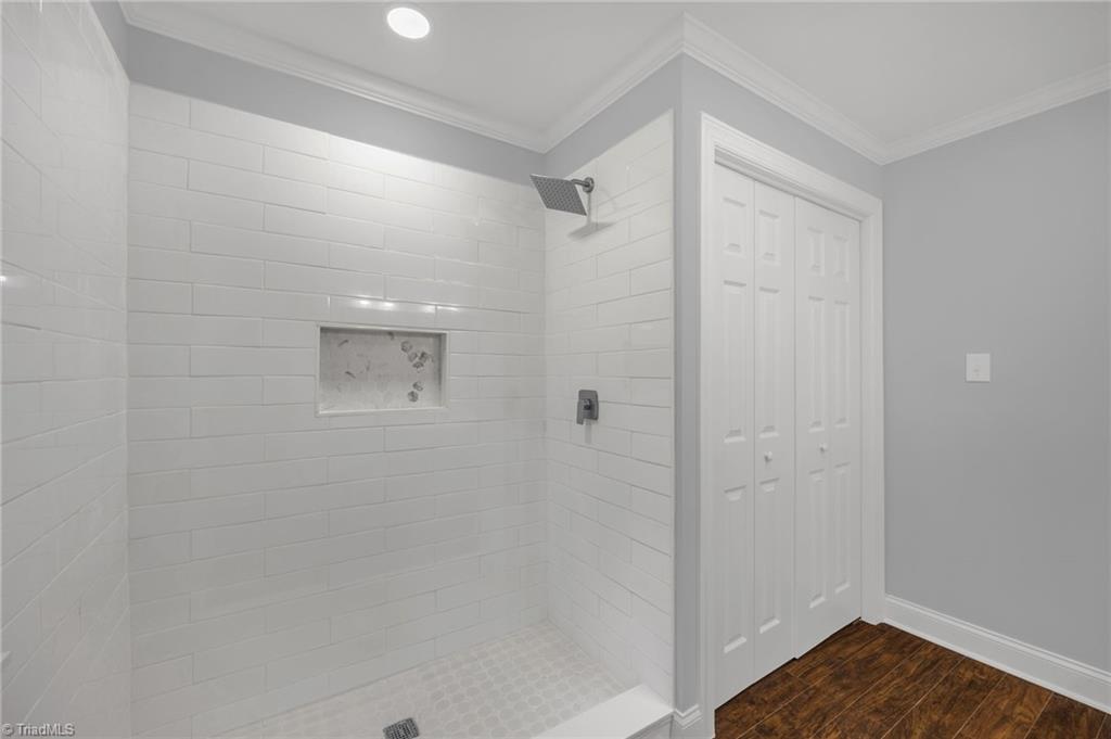 2434 New Walkertown Road Winston-Salem, NC 27101 - Photo 21 of 36