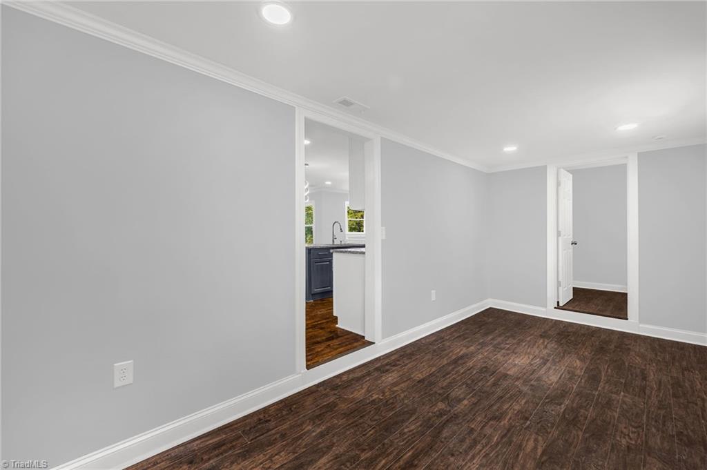 2434 New Walkertown Road Winston-Salem, NC 27101 - Photo 30 of 36