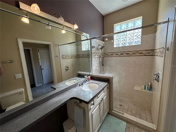 $4,300 | 4727 Spinnaker Drive, Bradenton, FL 34208