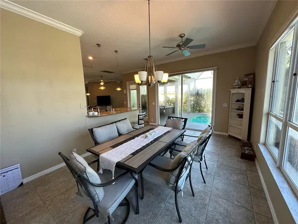 $4,300 | 4727 Spinnaker Drive, Bradenton, FL 34208