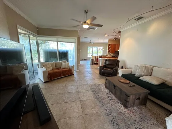 $4,300 | 4727 Spinnaker Drive, Bradenton, FL 34208