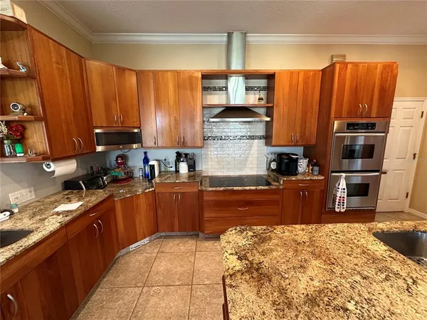 $4,300 | 4727 Spinnaker Drive, Bradenton, FL 34208