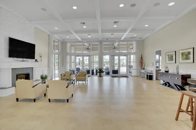 $975,000 | 212 Behring Way, Jupiter, FL 33458